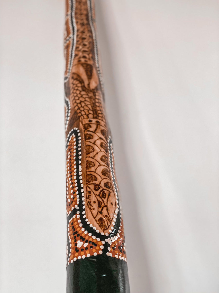 'wiradjuri Totem' Didgeridoo – Sandhills Artefacts